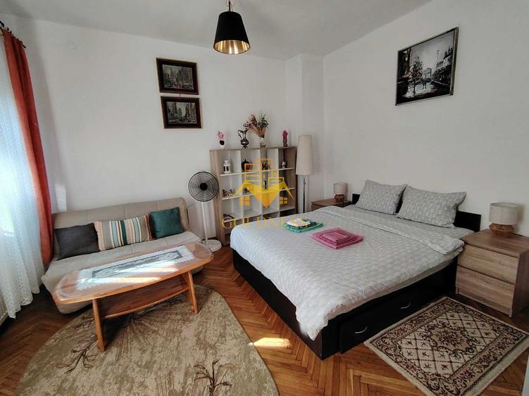 1 camera, Central, Mihai Viteazu, Decebal, UBB, Horea, Parcare