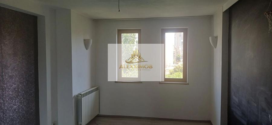 Apartament de Vanzare - Zona Ateneul Roman - 4 camere - 110 MP