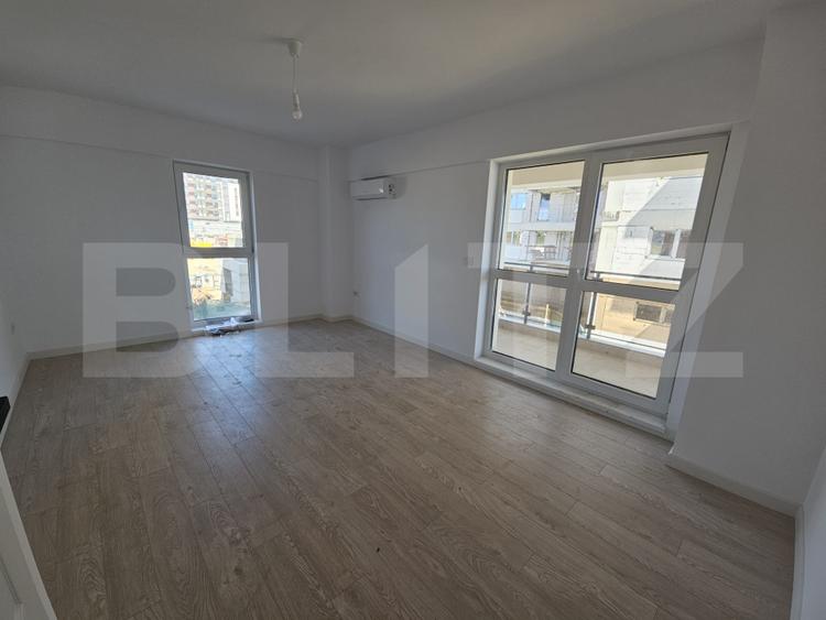 Apartament 2 camere, 48 mp, etaj 1, decomandat, zona Galata