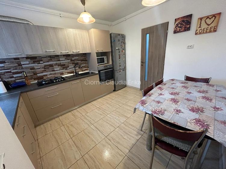 apartament decomandat 5 camere,96 mp utili-Padurea Verde, 2 bai, balcon 12mp - 5