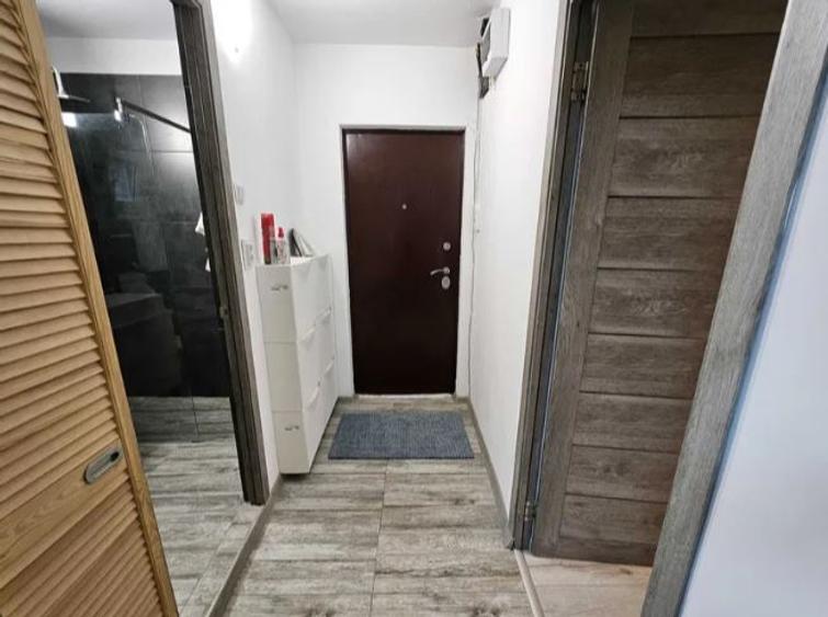 Dristor metrou ,bl.reabilitat,et.3/4,DECOMANDAT,mobilat,utilat complet,AC
