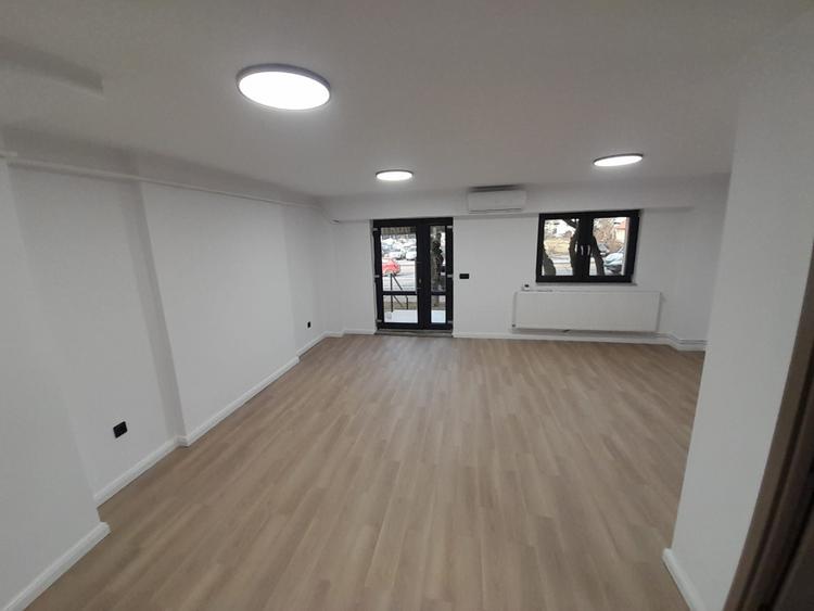 Spațiu comercial 70 mp, Zona ANDREI MURESANU