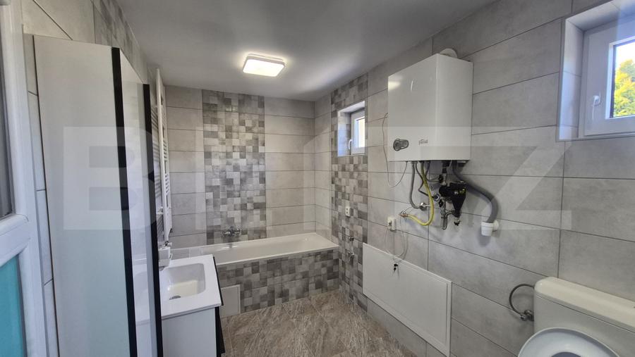 Casa cu 3 camere de , 200 mp, teren 3286 mp, localitatea Jankmajtis, Ungaria