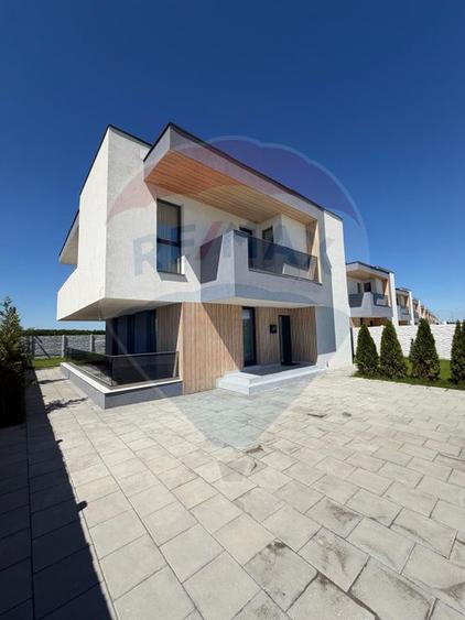 Vanzare casa Domnesti