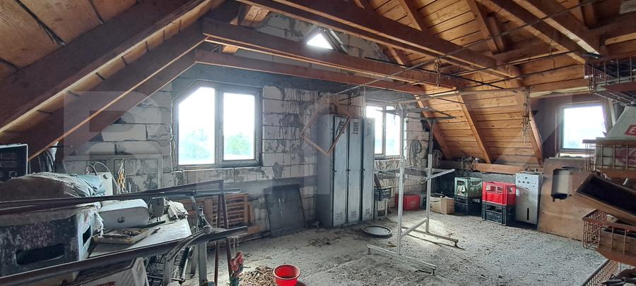 Făgăraș: Clădire cu Potențial de Reconversie, 2 Niveluri + Mansardă
