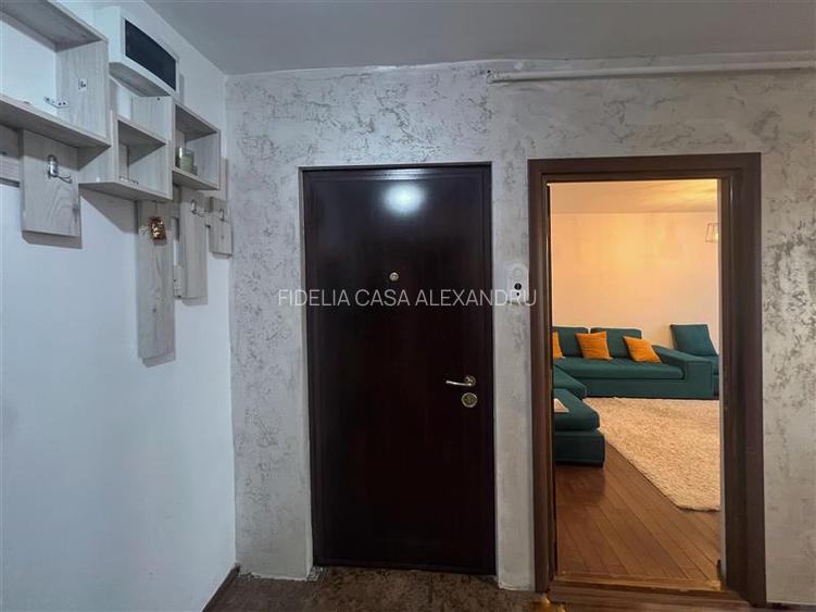 Apartament de vanzare cu 3 camere in Nicolina - 18