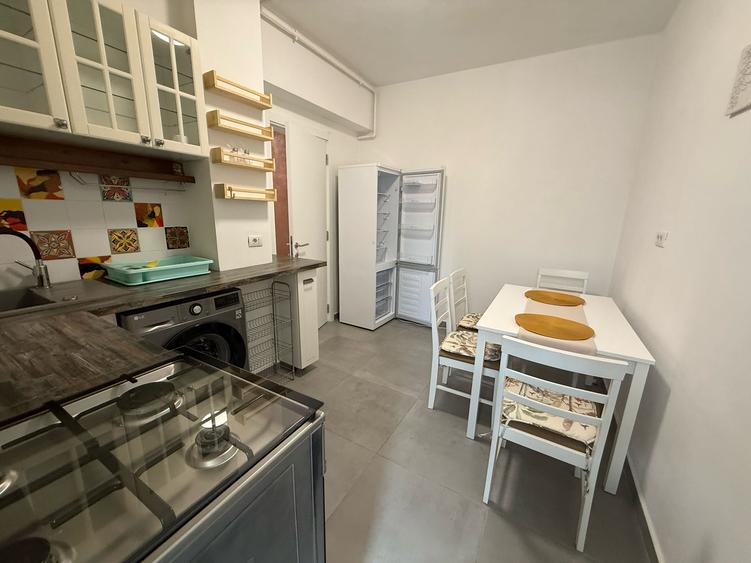 Apartament 2 camere de inchiriat Pacii Bloc Nou / Parcare Proprie(2 min metrou)
