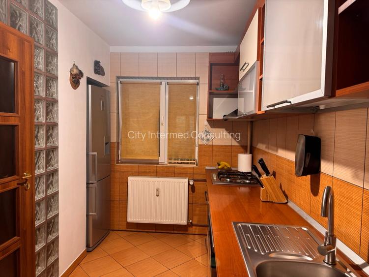 PANTELIMON Pta Delfinului imobil stradal anvelopat, et 4/10, pregatit de mutare. - 3