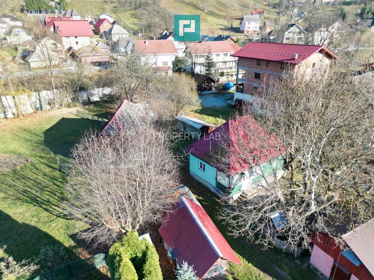 Casă de lemn, cu teren în Borșa - 18