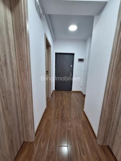 Apartament cu 3 camere, 55 mp, balcon, zona Terra - 6