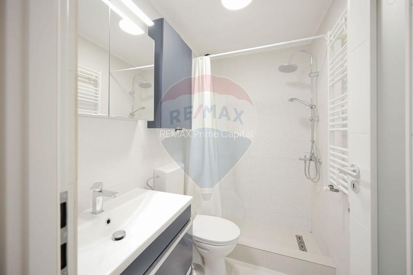 Apartament cu 3 camere de vânzare, ultracentral - 7