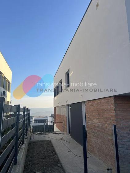 Duplex 4 camere, 160 mp utili, curte și 2 parcări - Iris - 4