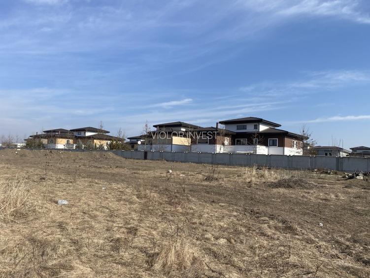 Pipera, Teren 1000  mp langa padure si Oxford Gardens - 2