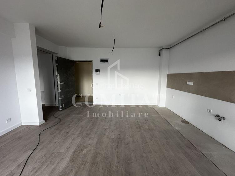 Apartament la etaj intermediar | Finisat | Zona Str Somesului-Floresti - 3