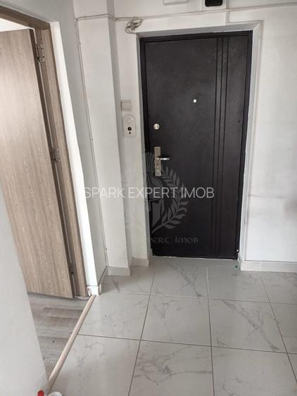 //2 CAMERE// BULEVARDUL REPUBLICII// - 2