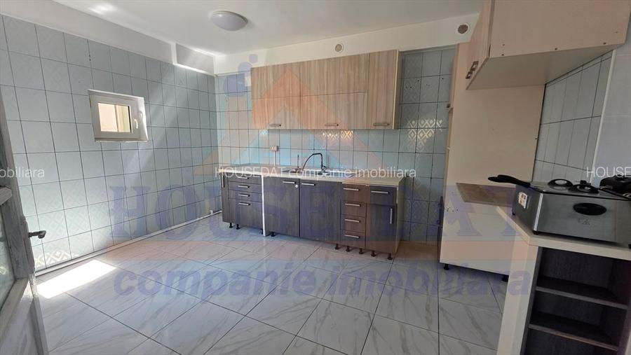 Vanzare casa Cartier 23 August, 7 camere, 240 mp, ideal investitie - 7