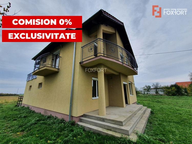 Vila cu 5 camere, 236 mp, teren 5805 mp, gaz, Brestea - Denta  - 46