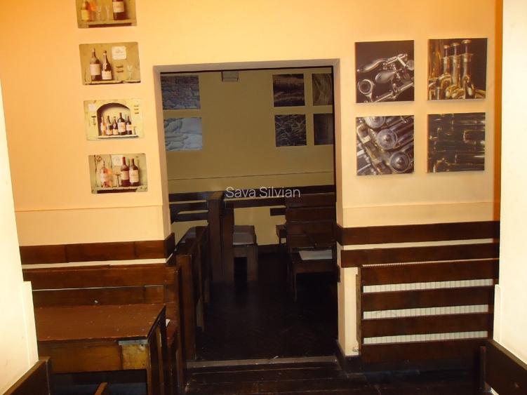 Inchiriez spatiu comercial  - 2