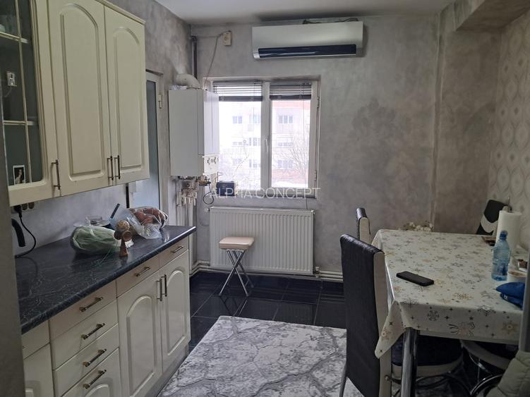 Soveja -4 camere decomandat  2 bai-96mp-centrala pe gaz-178000 Euro - 6