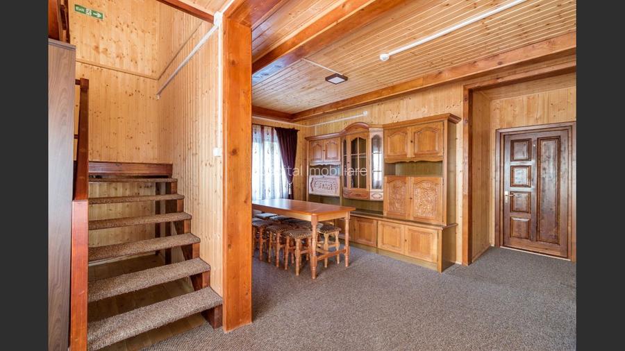 Complex turistic de vânzare, chiar în centrul stațiunii Durău. - 3