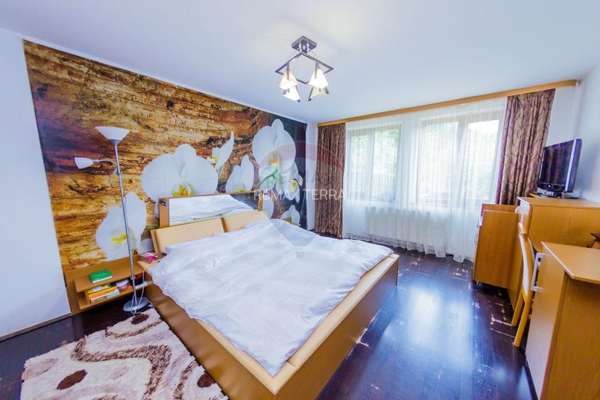 Casa De Vanzare-CEA MAI FRUMOASA PRIVELISTE SPRE BAIA MARE - 13