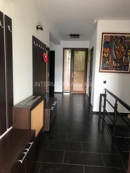 Casa D+P+E de inchiriat in Alba Iulia zona CETATE 350 mp si Teren 600 mp - 9