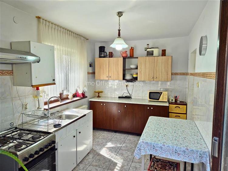 CASA LA VLADESTI - OAZA DE LINISTE APROAPE DE ORAS - 7