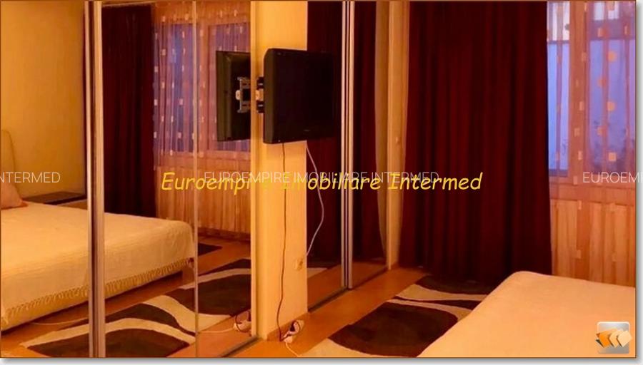 De inchiriat vila cu 5 camere in loc. Ovidiu jud. Constanta - 9