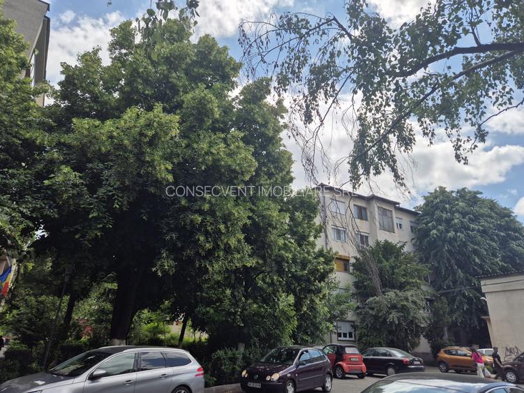 Apartament 4 camere, ultracentral Arad, comision 0 - 18