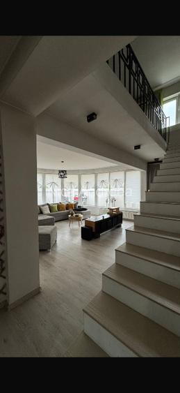 Casa Sector 4 - P+1+M  - 10