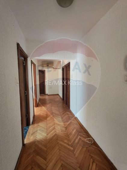 Apartament 3 camere - zona bine conectata - 2