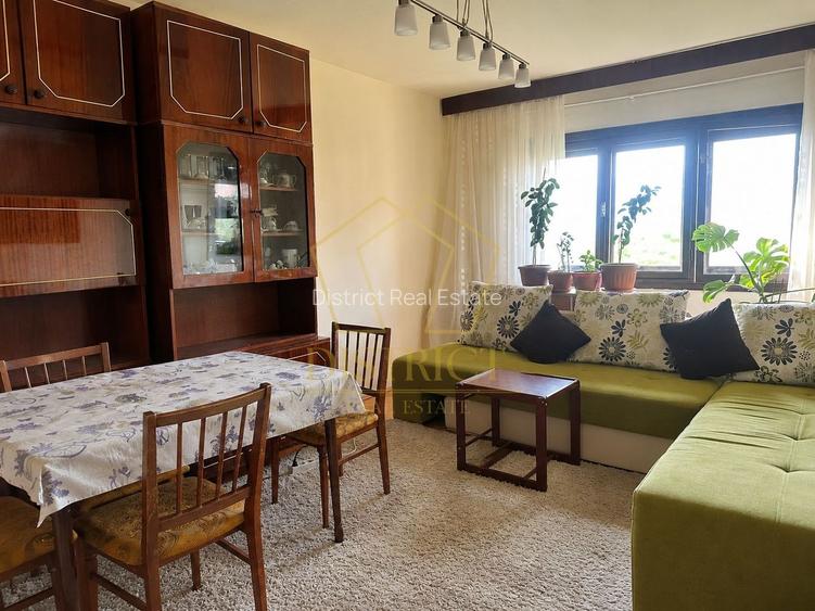 Apartament cu 3 camere decomandat | Calea Sagului - 8