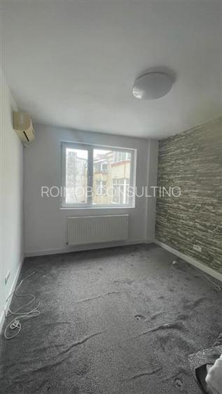 Piata Muncii, vila  moderna, 380 mp,  11 camere - 3