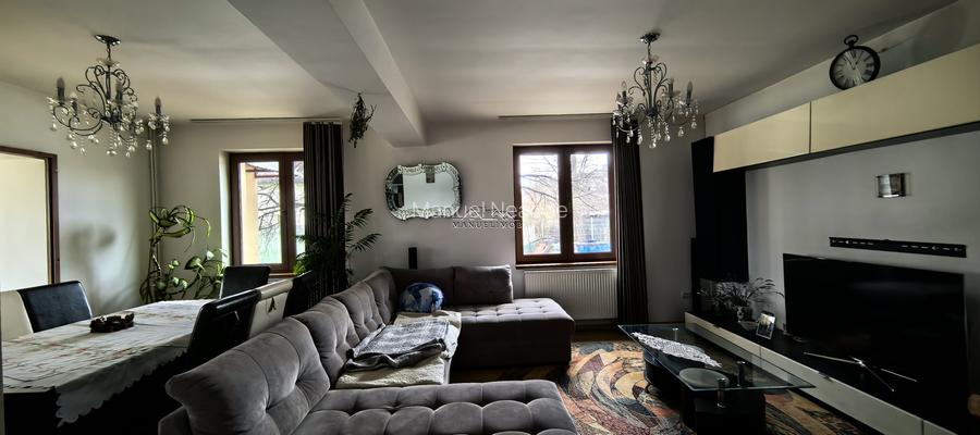 Vila Breaza 380Mp,Teren 1320Mp,aproape de Liceul Militar - 17