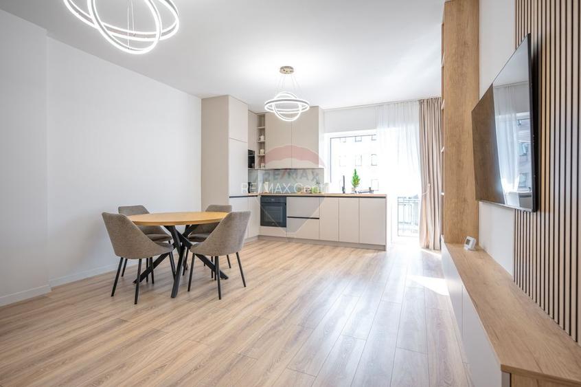 Apartament cu 2 camere de închiriat + parcare subterană în Tractorul - 8