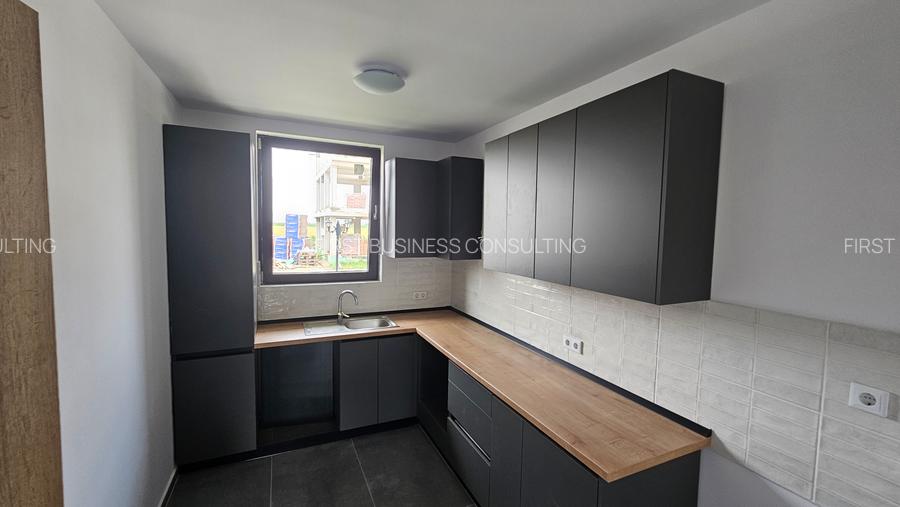 VILE P+1, 4 camere+Teren 250 mp.zona Otopeni, COMPLEX CU PISCINA-COMISION 0% - 4