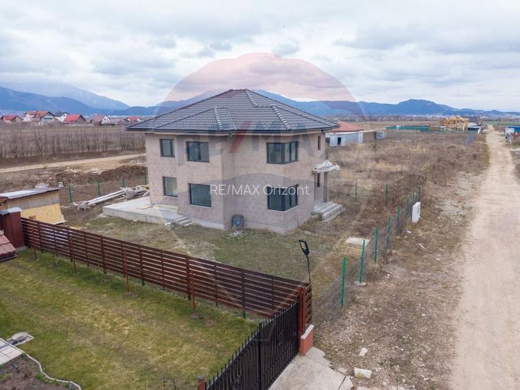 Casă nouă premium în Săcele | Construcție de calitate - 30