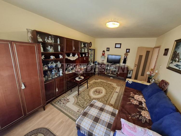 Aradului, 2 camere decomandate, et 3, centrala proprie - 13