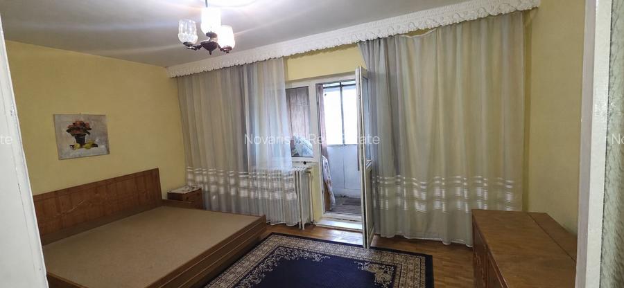 Apartament de vanzare, 4 camere, Str. Dinicu Golescu - 2