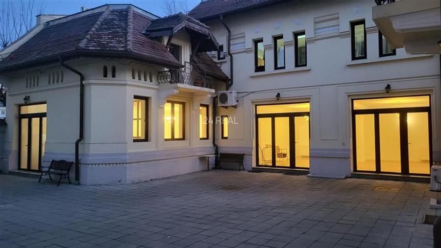 Spatiu de inchiriat in vila interbelica - 117 mp - 12