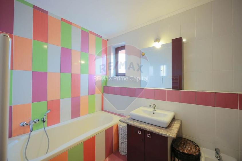 Casă 5 camere cu garaj, 230 mp utili, teren 503 mp, Nufărul, Oradea - 18