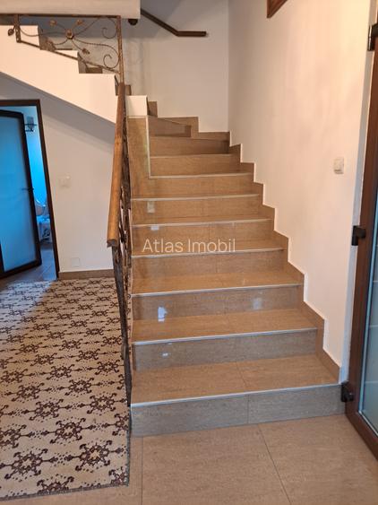 VILA IN REGIM DE INALTIME PARTER SI ETAJ ULTRAFINISATA PE 19 ARI TEREN - 23