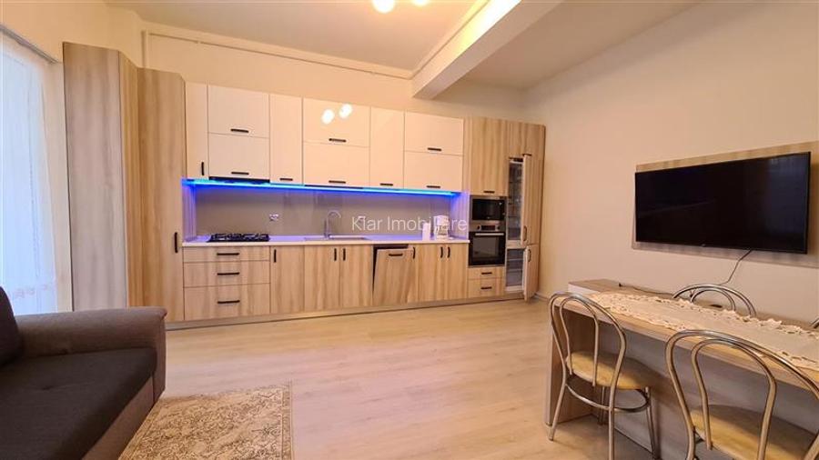 Apartament 2 camere,50mp,balcon,parcare,Centru,str Traian - 10