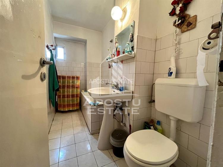 Apartament cu 4 camere, centrala proprie, zona Aradului - 8