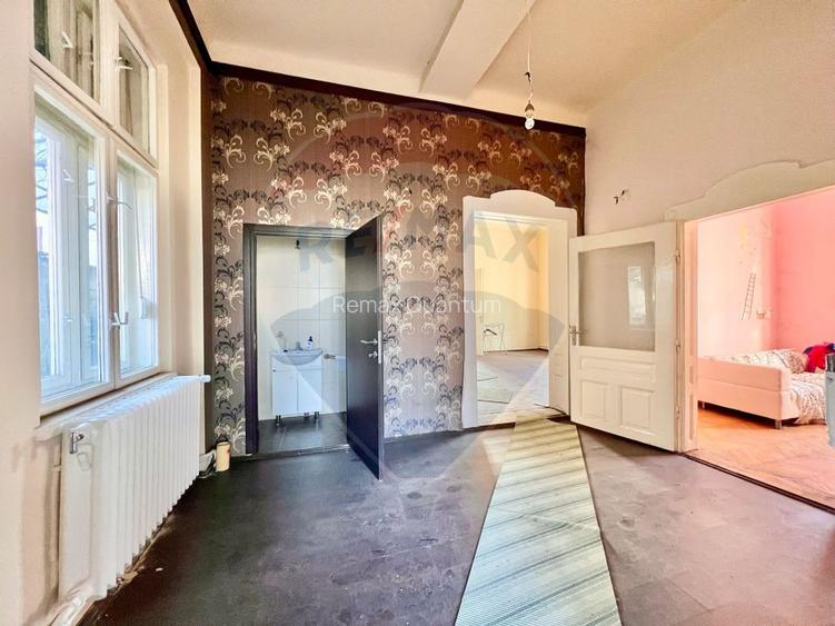 De vânzare casă cu 4 camere, Ultracentral, str Mihai Eminescu - 14