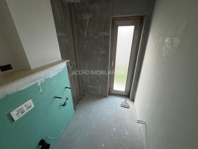 Casa de vanzare Duplex zona Carrfour - 21