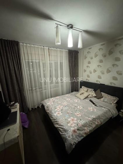 Apartament 3 camere 72mp - mobilat - boxa - etaj intermediar - 6