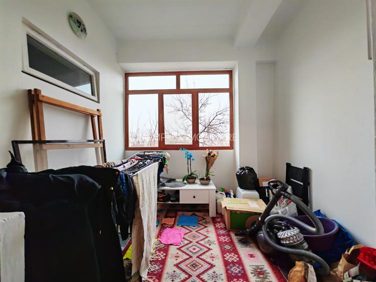 Piata Constitutiei, Piata Regina Maria, Unirii, Palatul Parlamentului, Libertati - 24