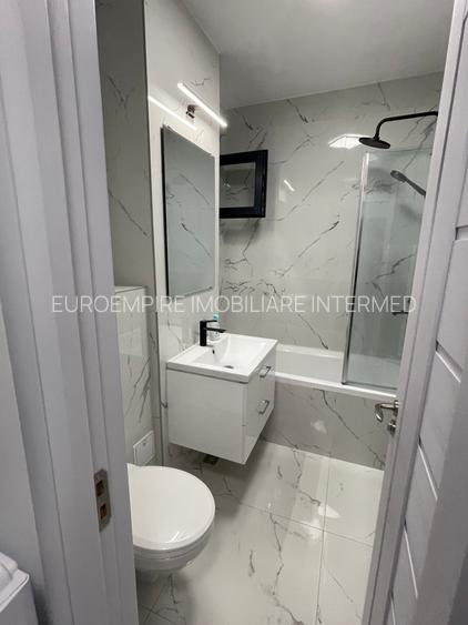 Apartament cu 2 camere de închiriat, zona km 4-5 - 8