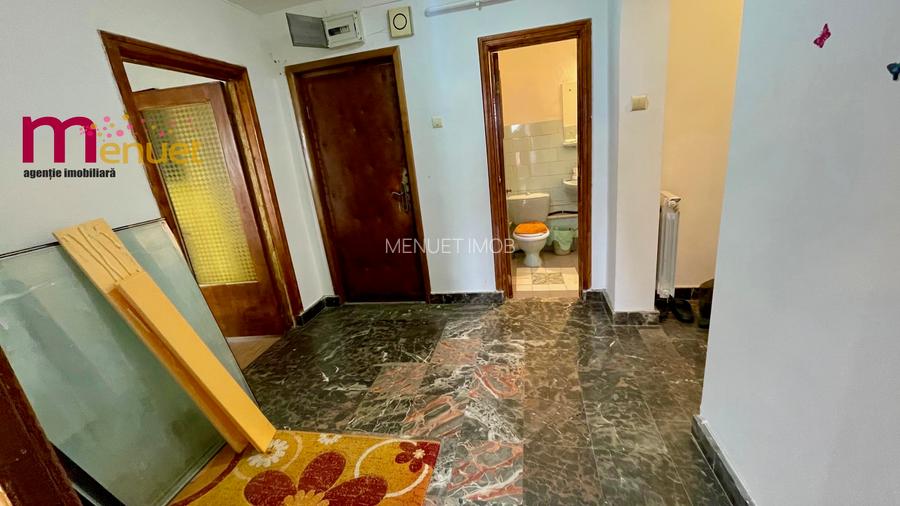 Apartament 3 camere,str.Spitalului - 7